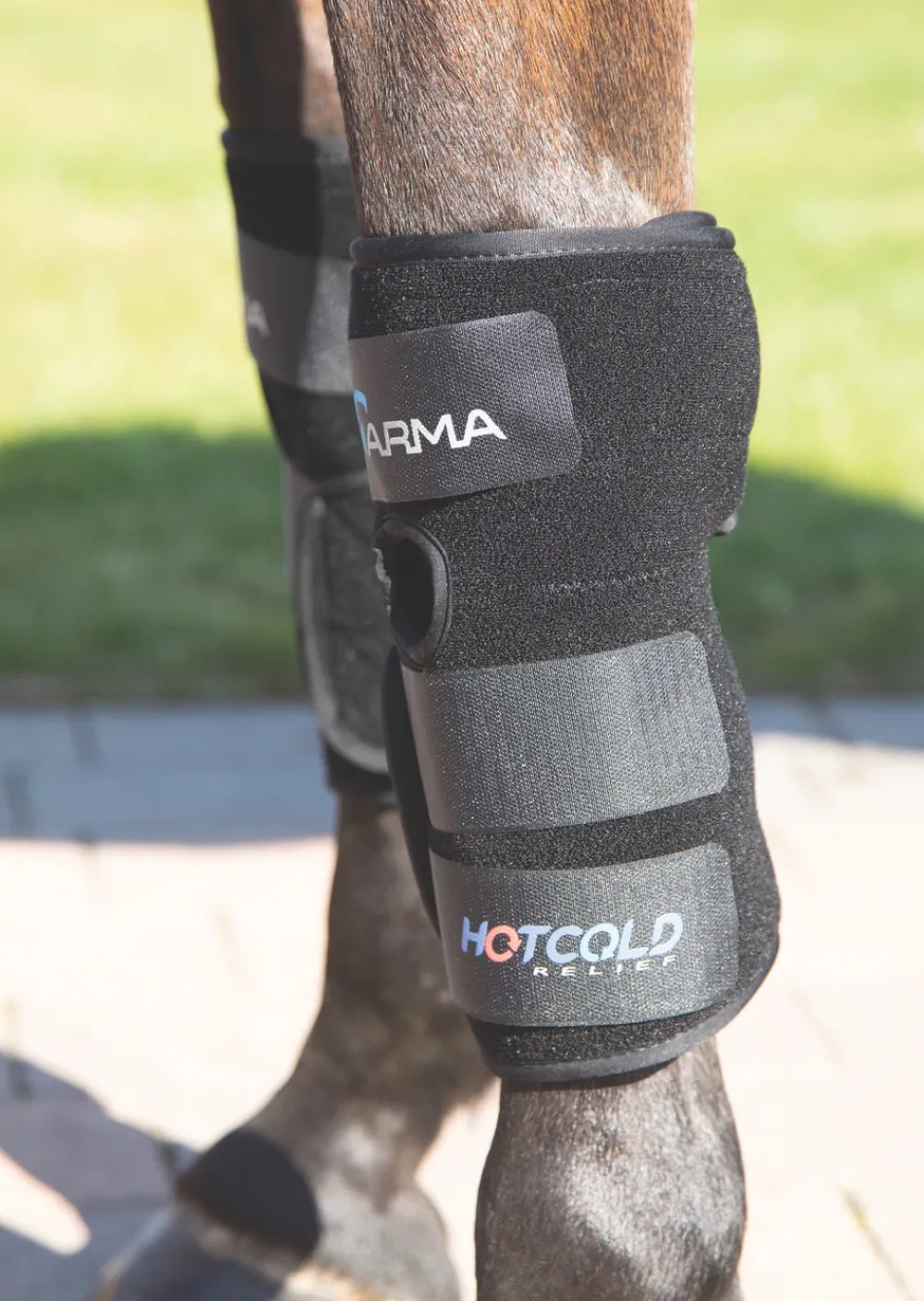 ARMA Hot/Cold Joint Relief Boots^Shires Equestrian