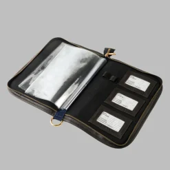 Aubrion Horse Passport Folder^Shires Equestrian Clearance