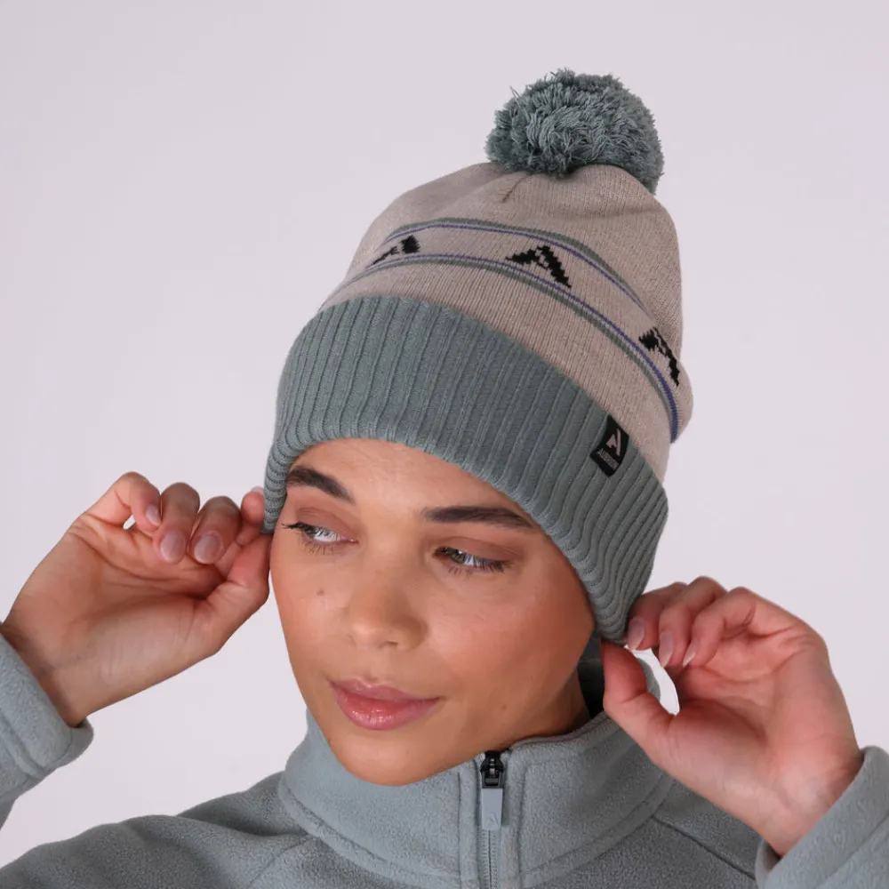 Aubrion React Bobble Hat^Shires Equestrian Clearance