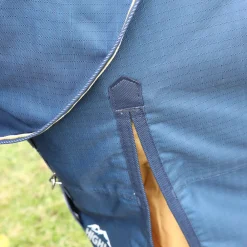 Highlander Plus Lite Turnout Rug^Shires Equestrian Clearance